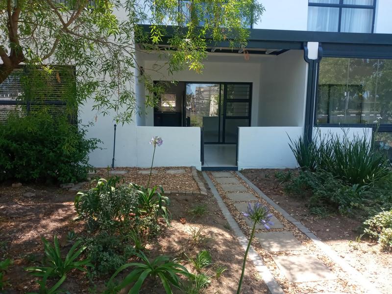 To Let 3 Bedroom Property for Rent in Somerset West Western Cape